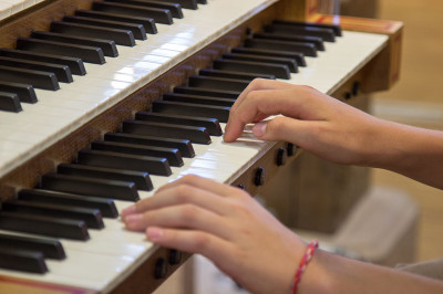 Samedi 23 août 2025 Concert musique de film orgue et guitare à Marmoutier