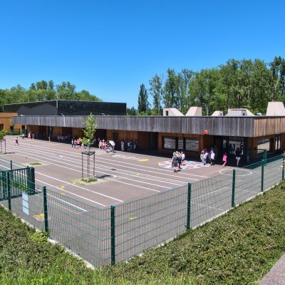 ecole-1.jpg